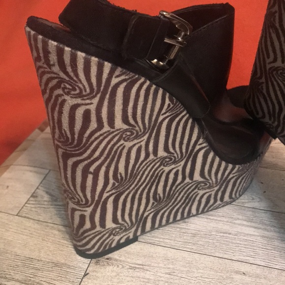 Carlos Santana ZEBRA 🦓 5 in wedge - Picture 2 of 4